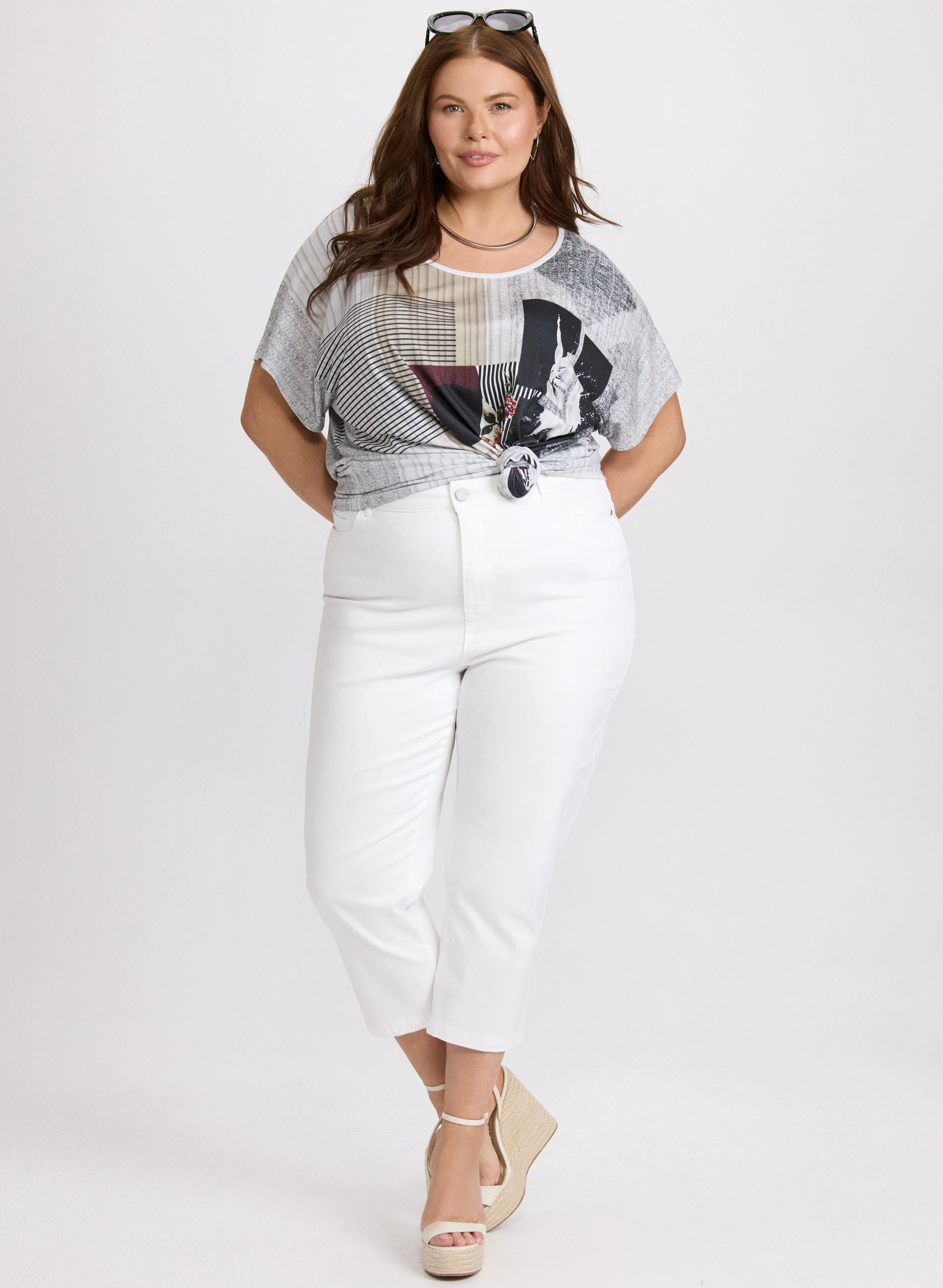 Abstract Jersey T-Shirt - Image 3