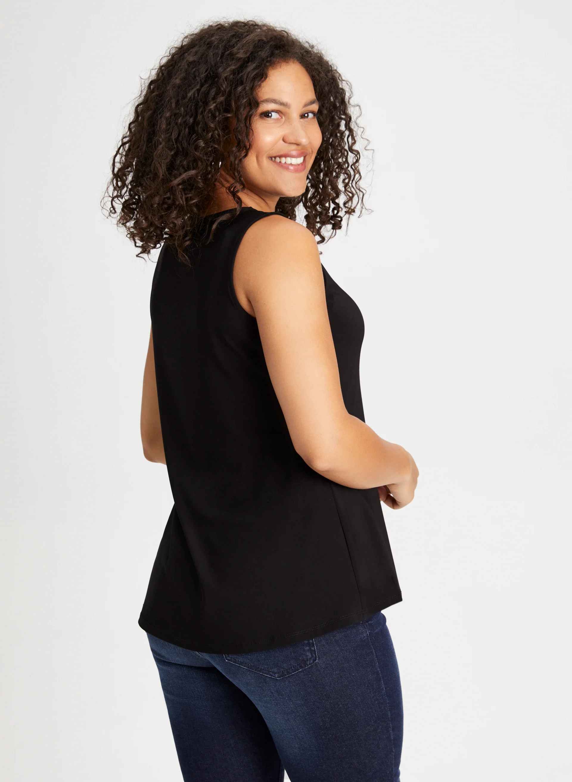 Basic Sleeveless Top - Image 4