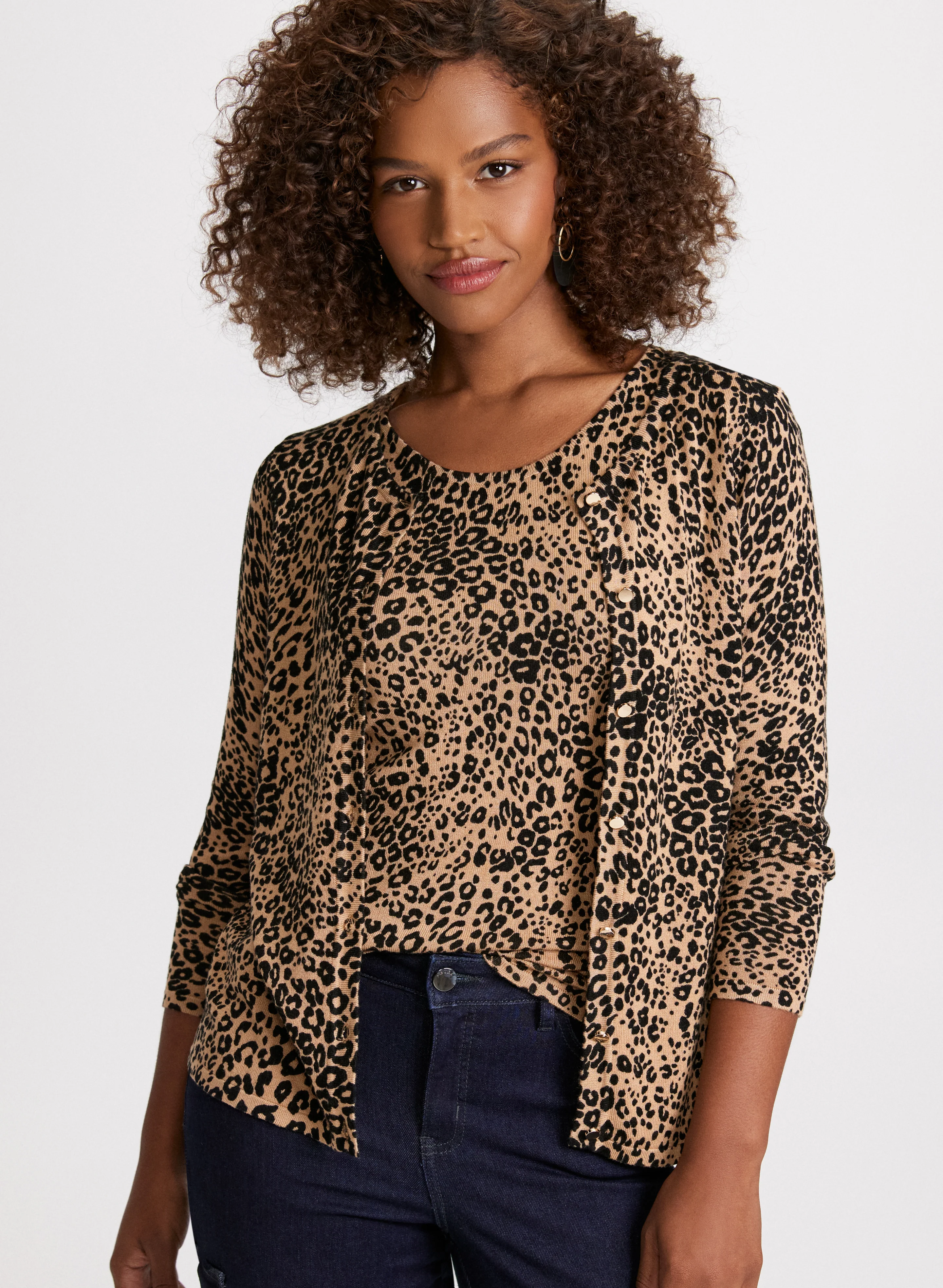 Buttoned Leopard Print Cardigan - Image 2