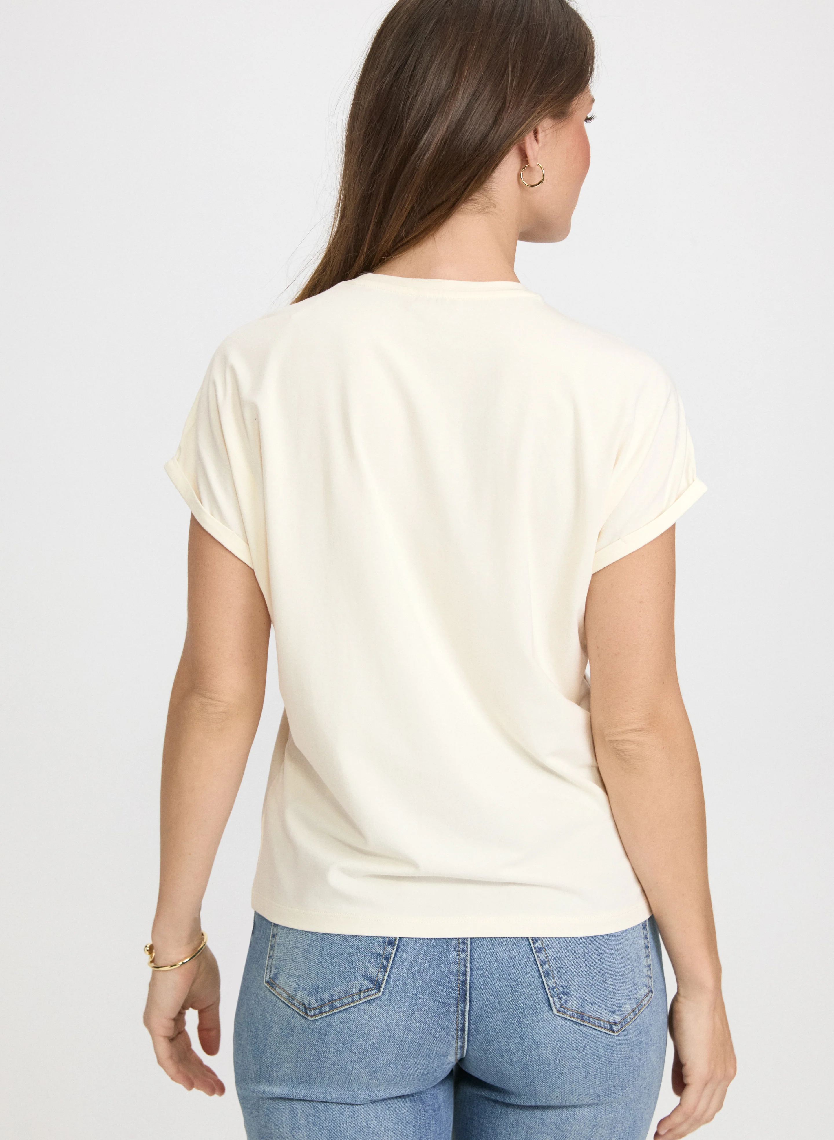 Chain Detail T-Shirt - Image 4
