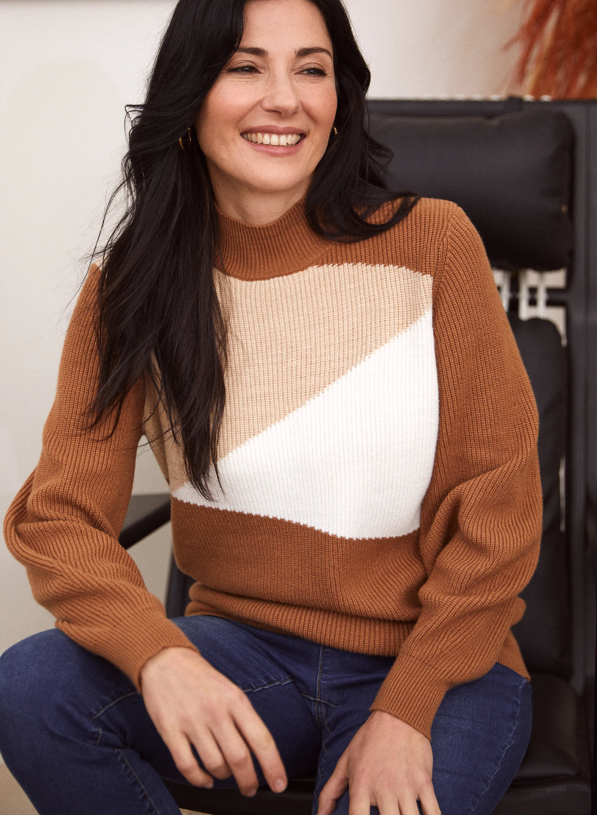 Colour Block Sweater - Image 2