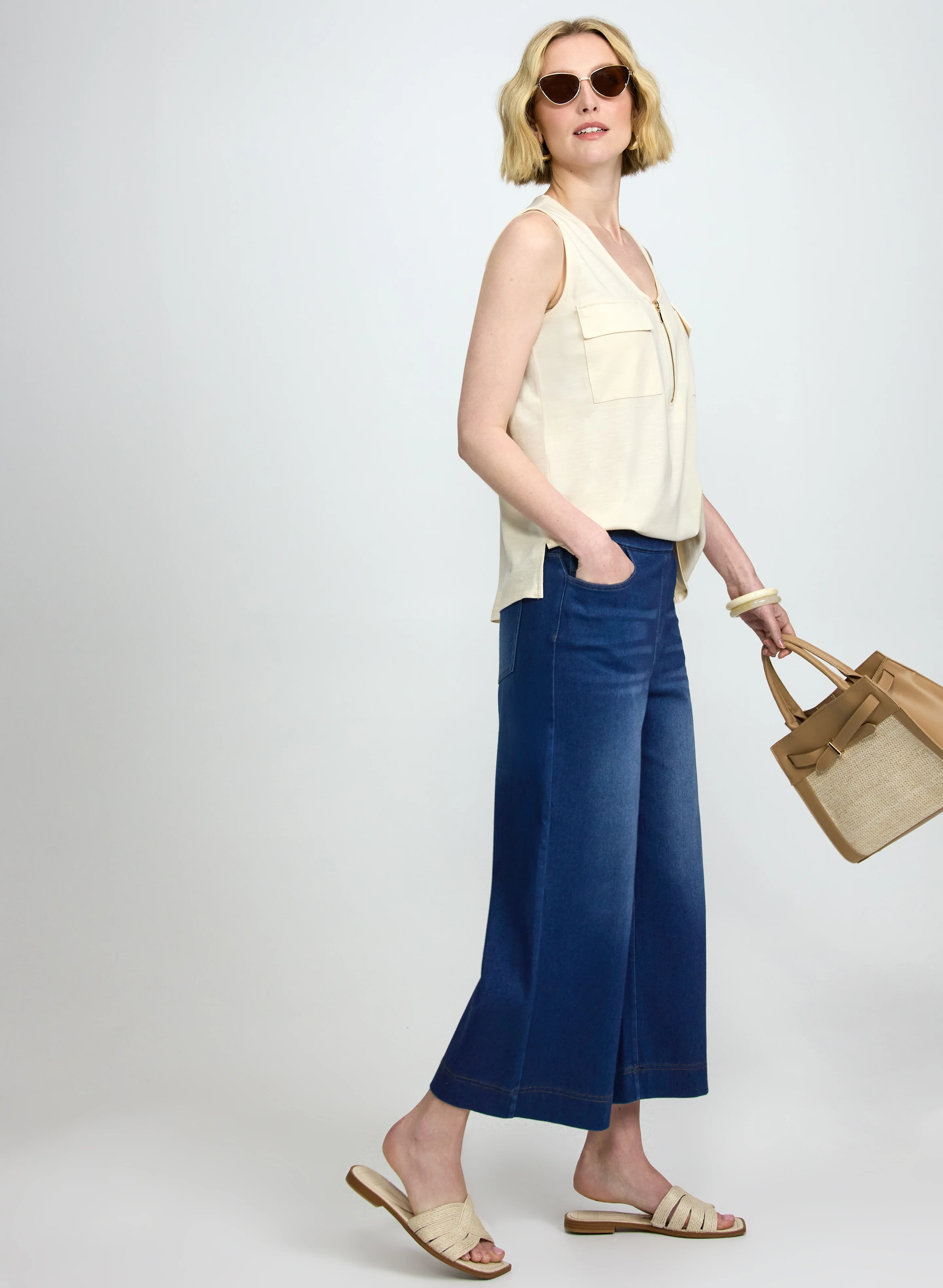 Denim Wide-Leg Capris - Image 5