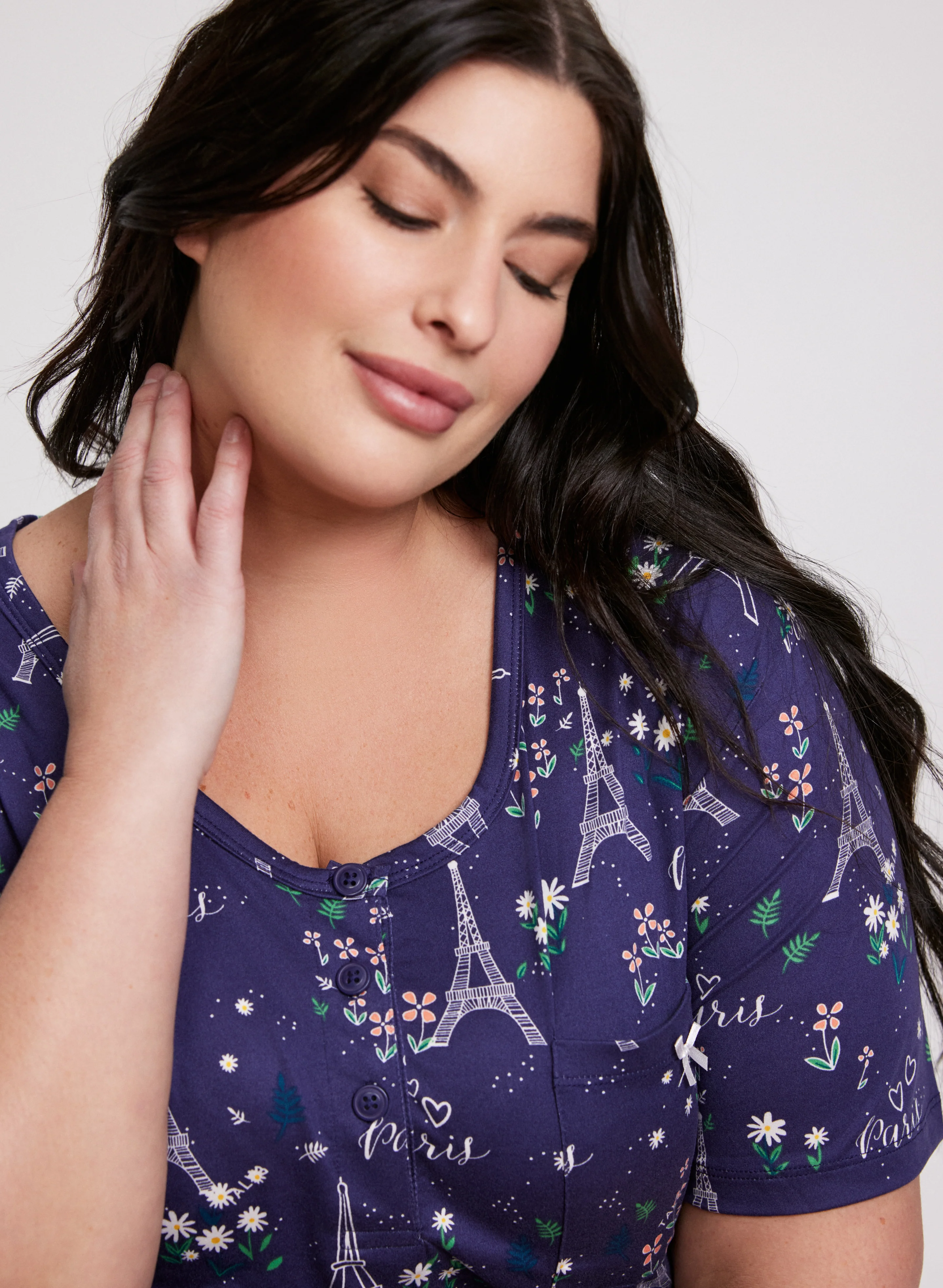 Eiffel Tower Print Nightgown - Image 5