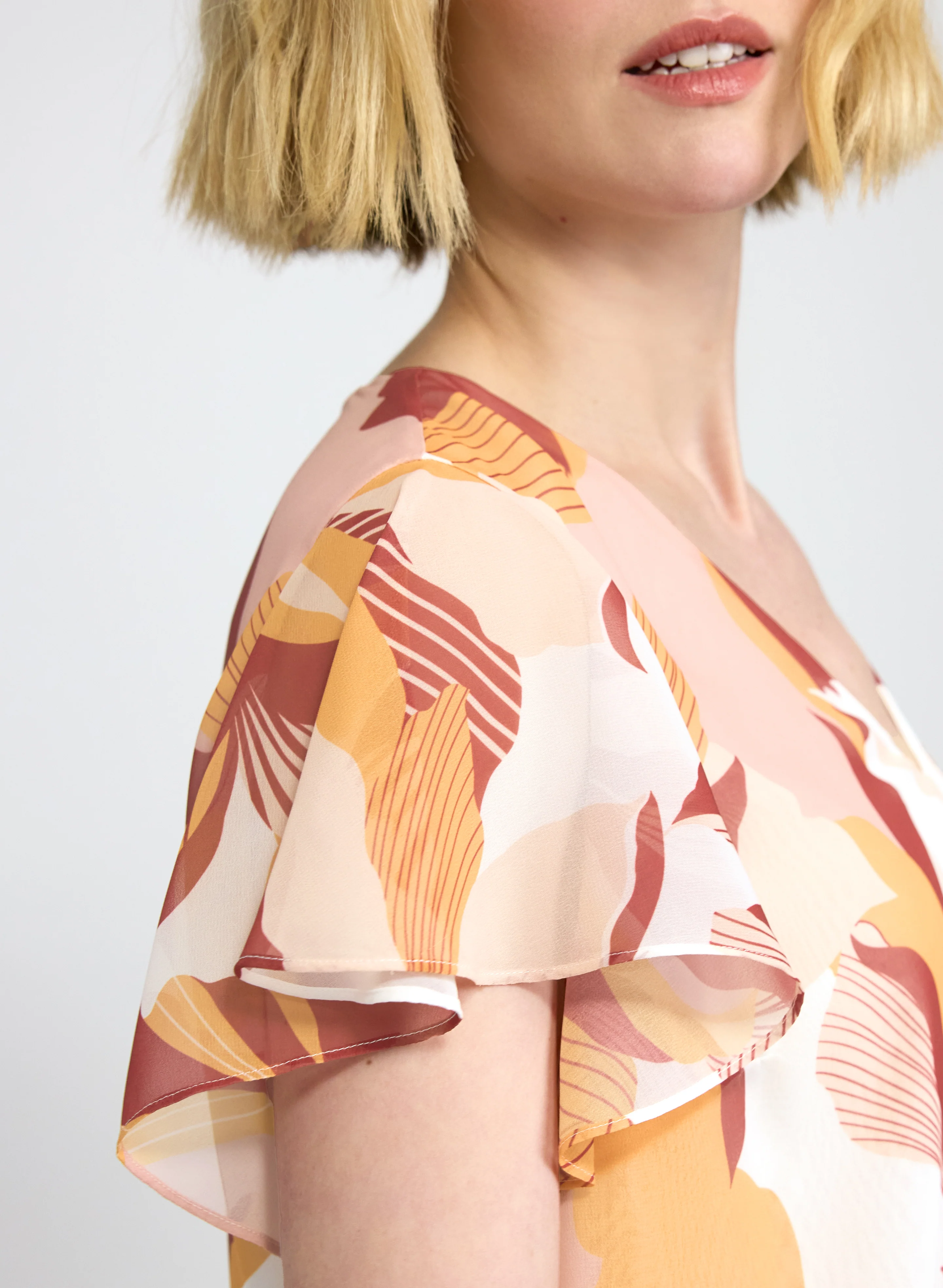 Floral Flutter Sleeve Top - Image 4
