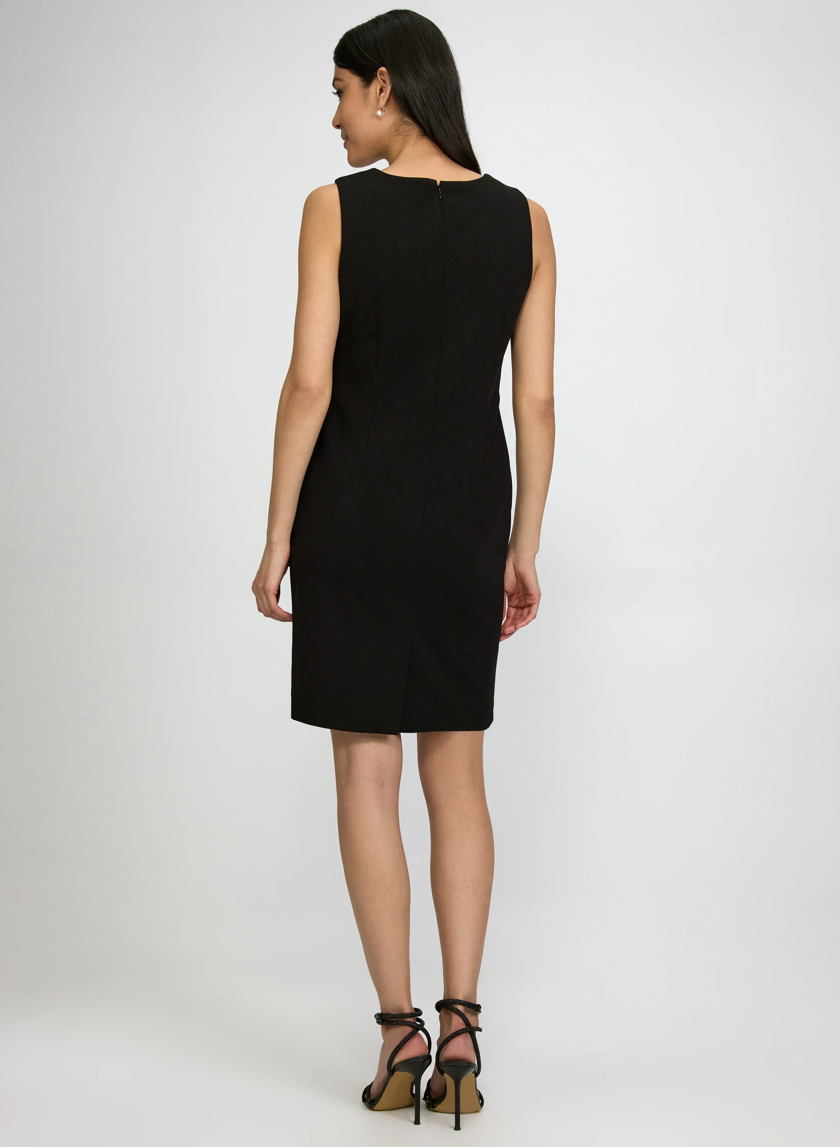 Pearl Buckle Short Dress - Image 4