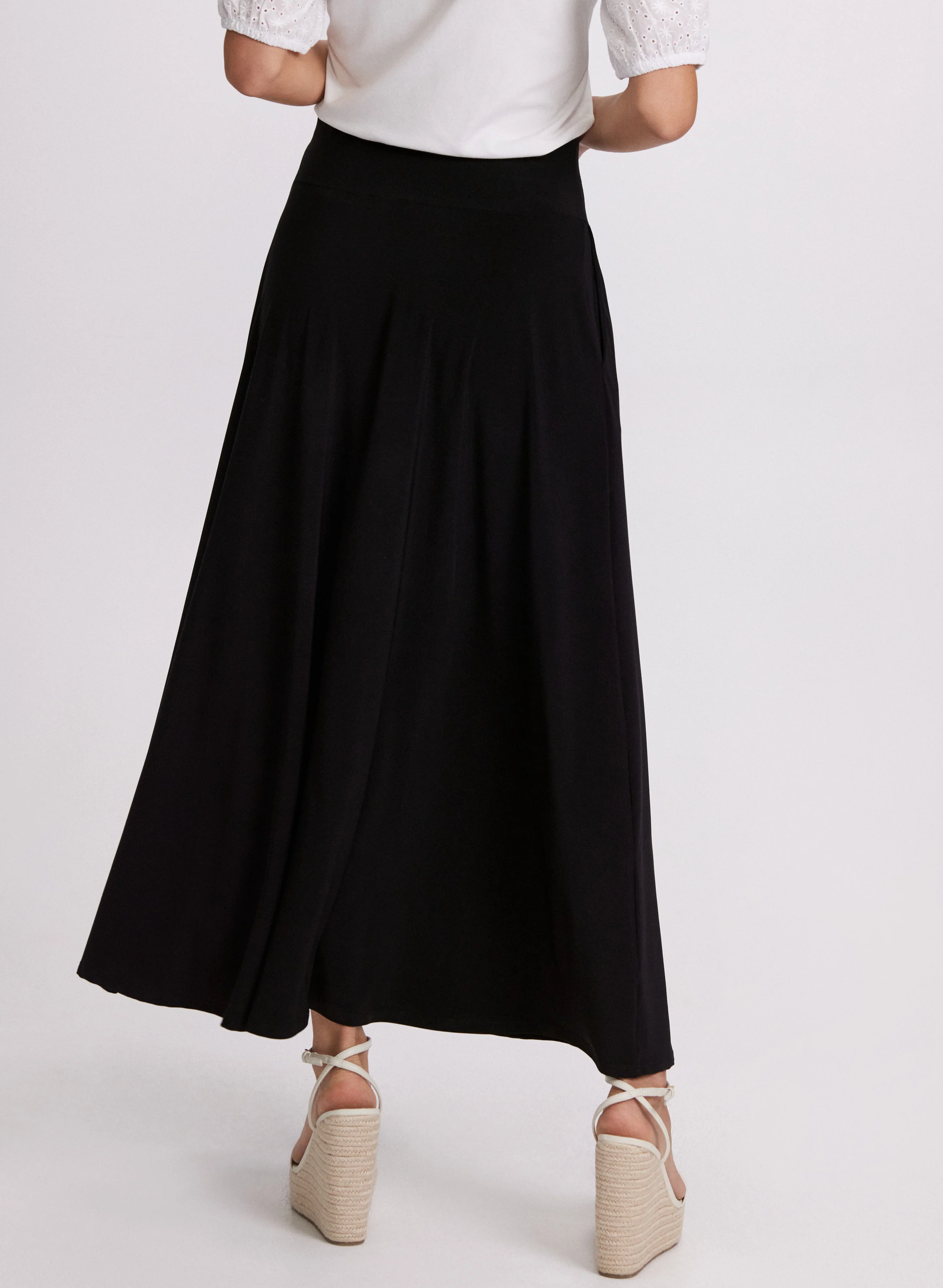 Pull-On Maxi Skirt With Pockets - Image 4