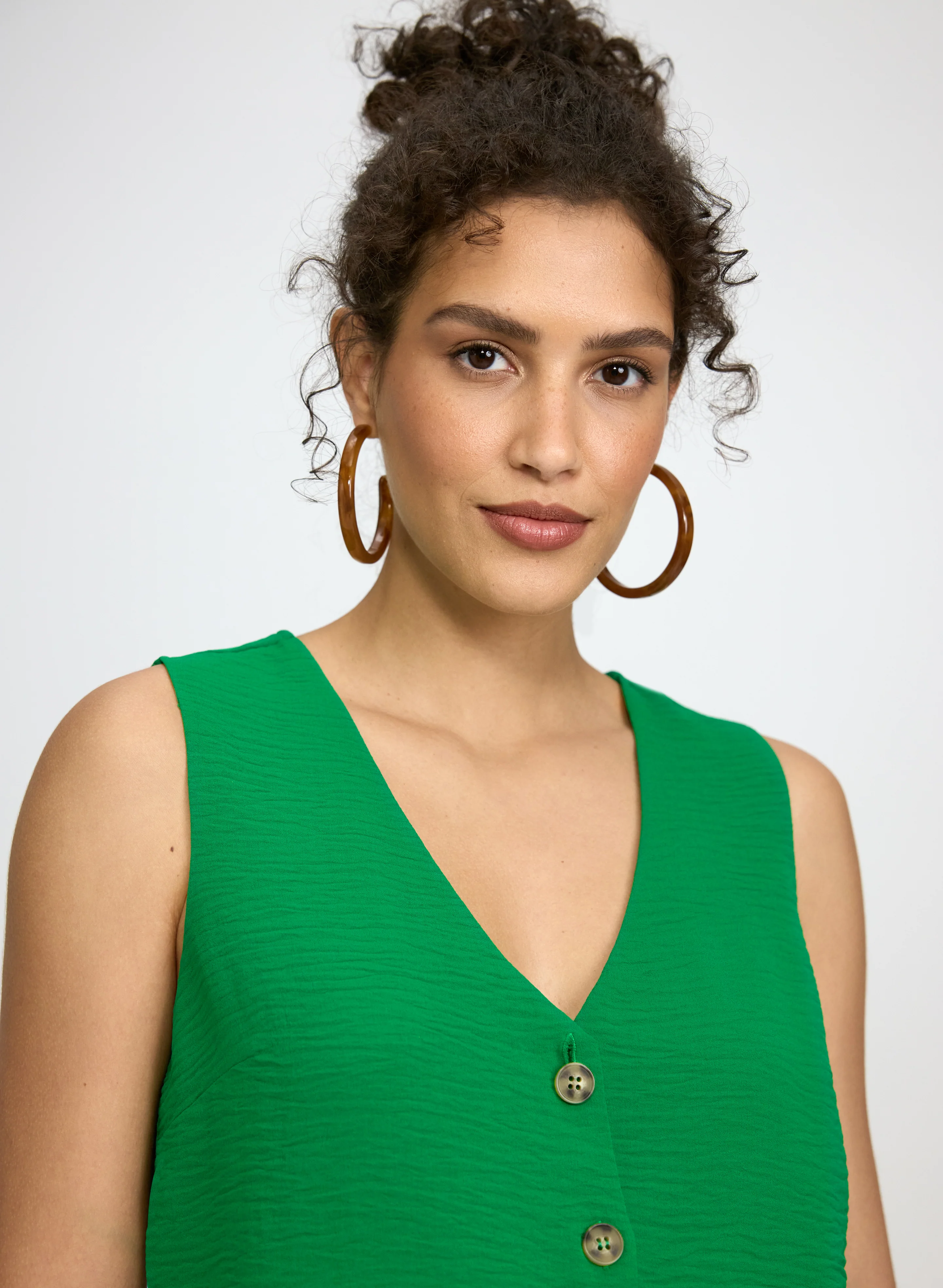 Button-Down Vest - Image 4