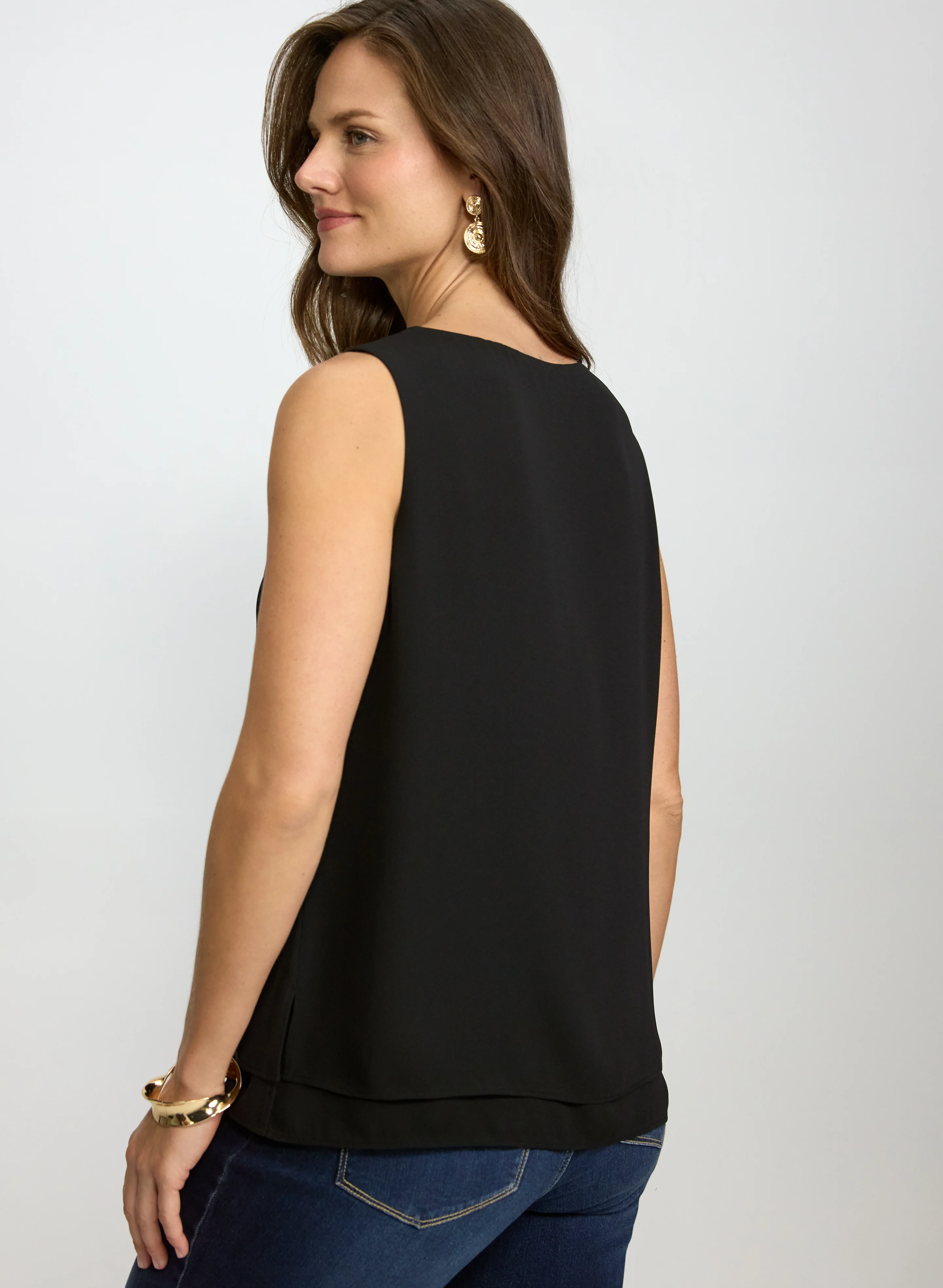 Sleeveless Crepe Blouse - Image 4