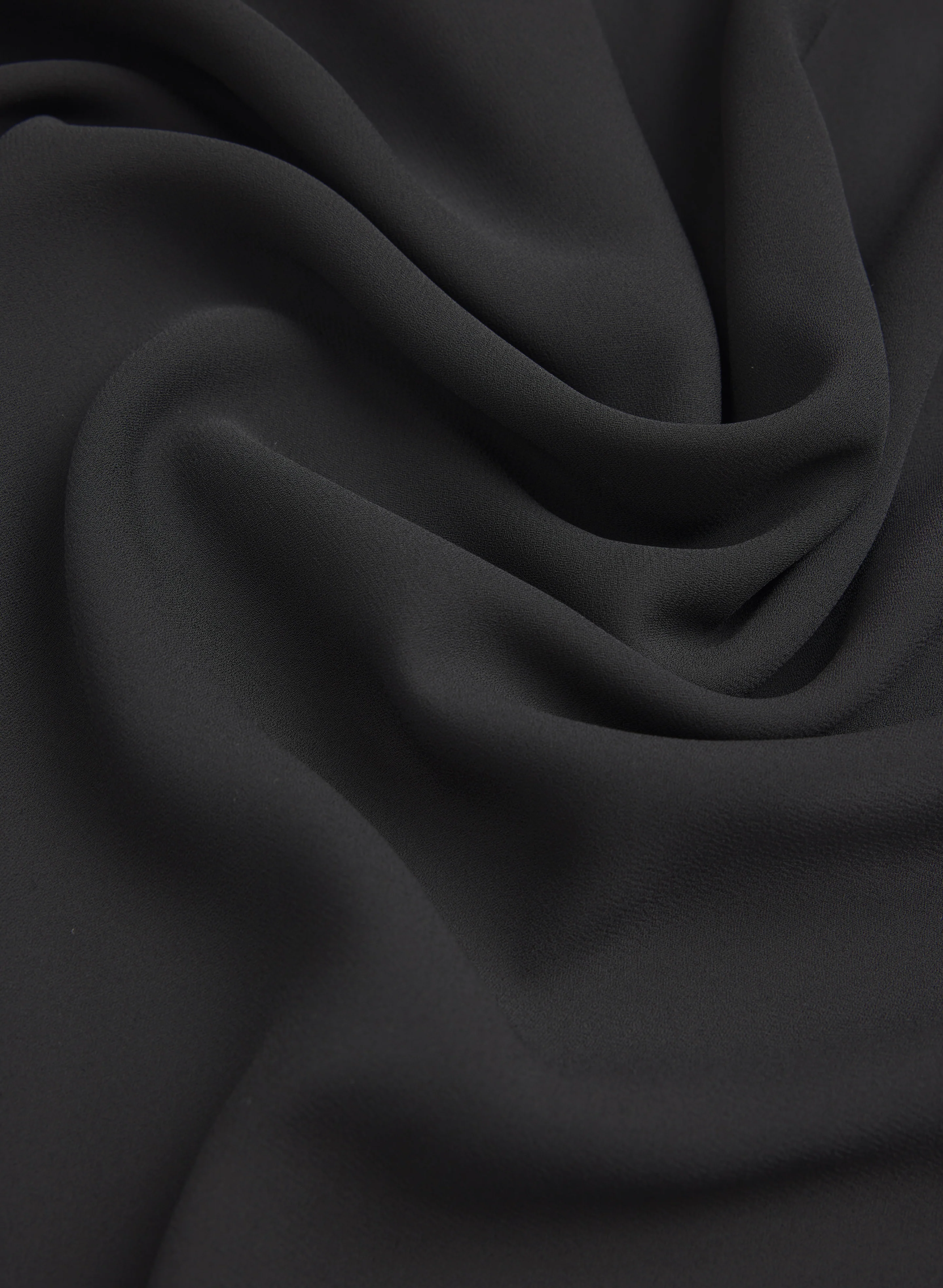 Sleeveless Crepe Blouse - Image 7