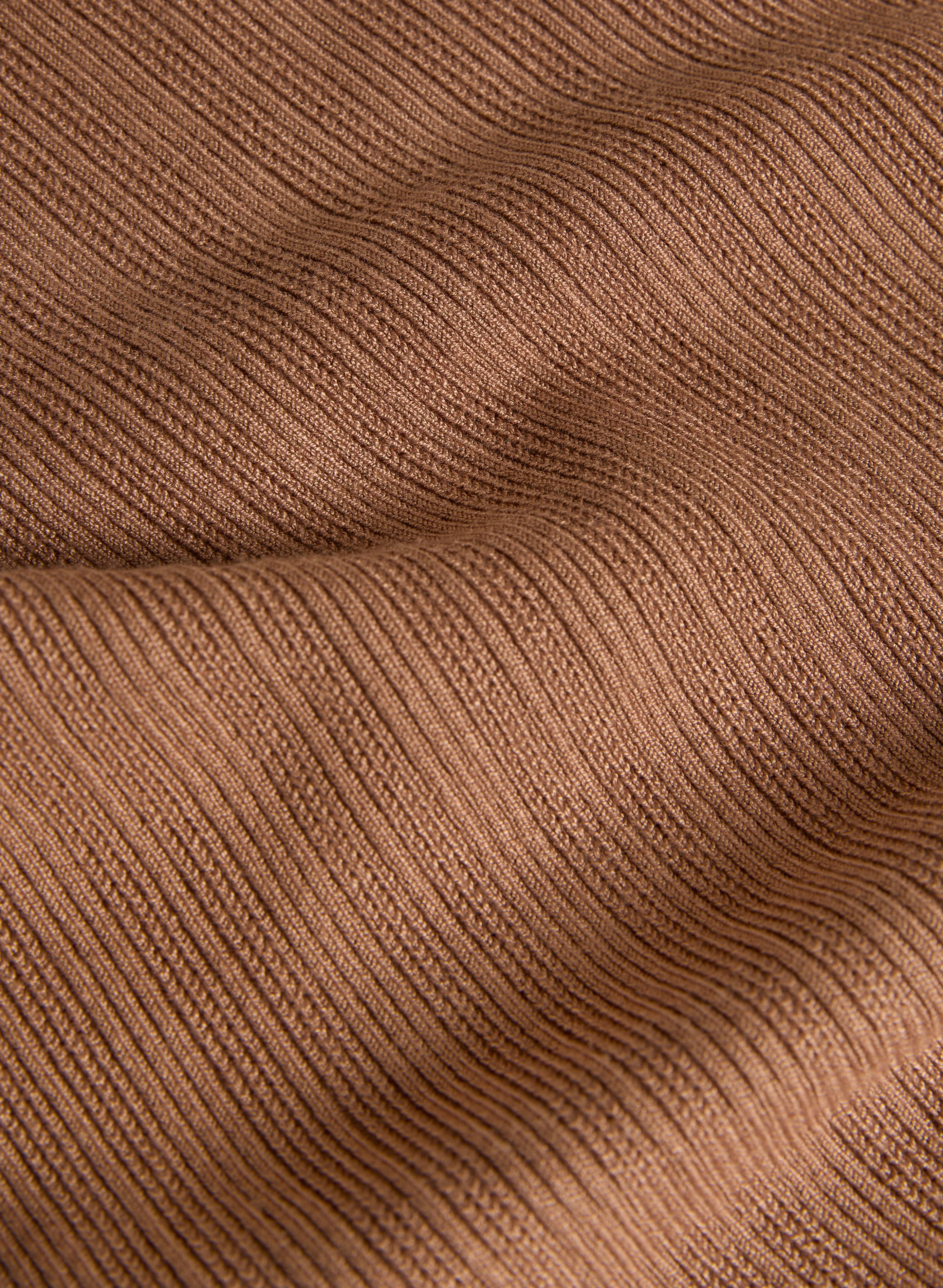 Sleeveless Knit Turtleneck - Image 7