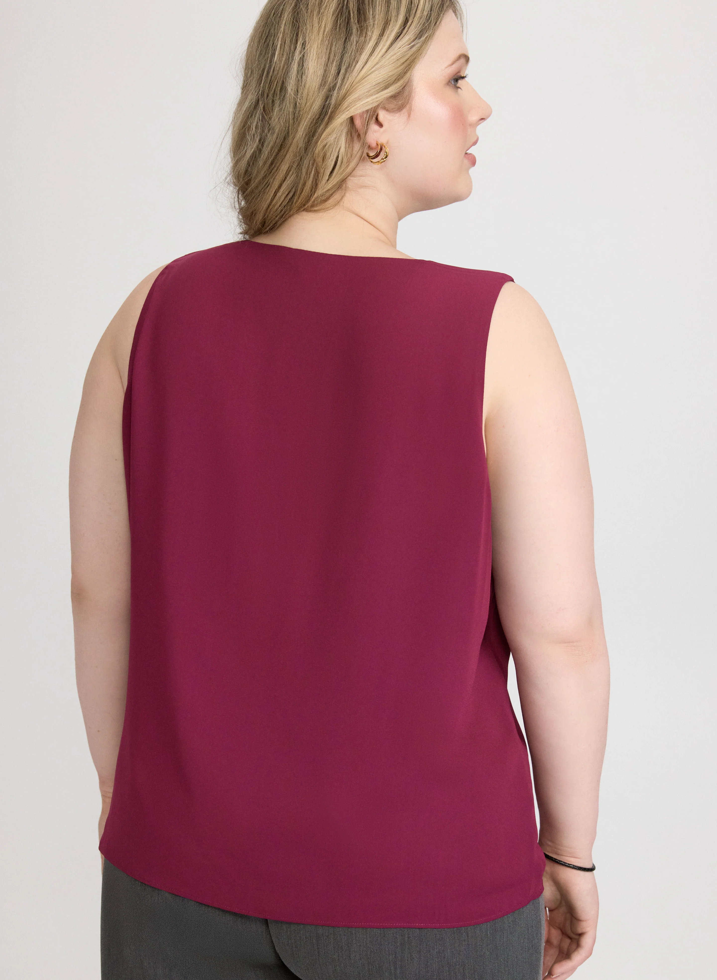 Sleeveless V-Neck Blouse - Image 11