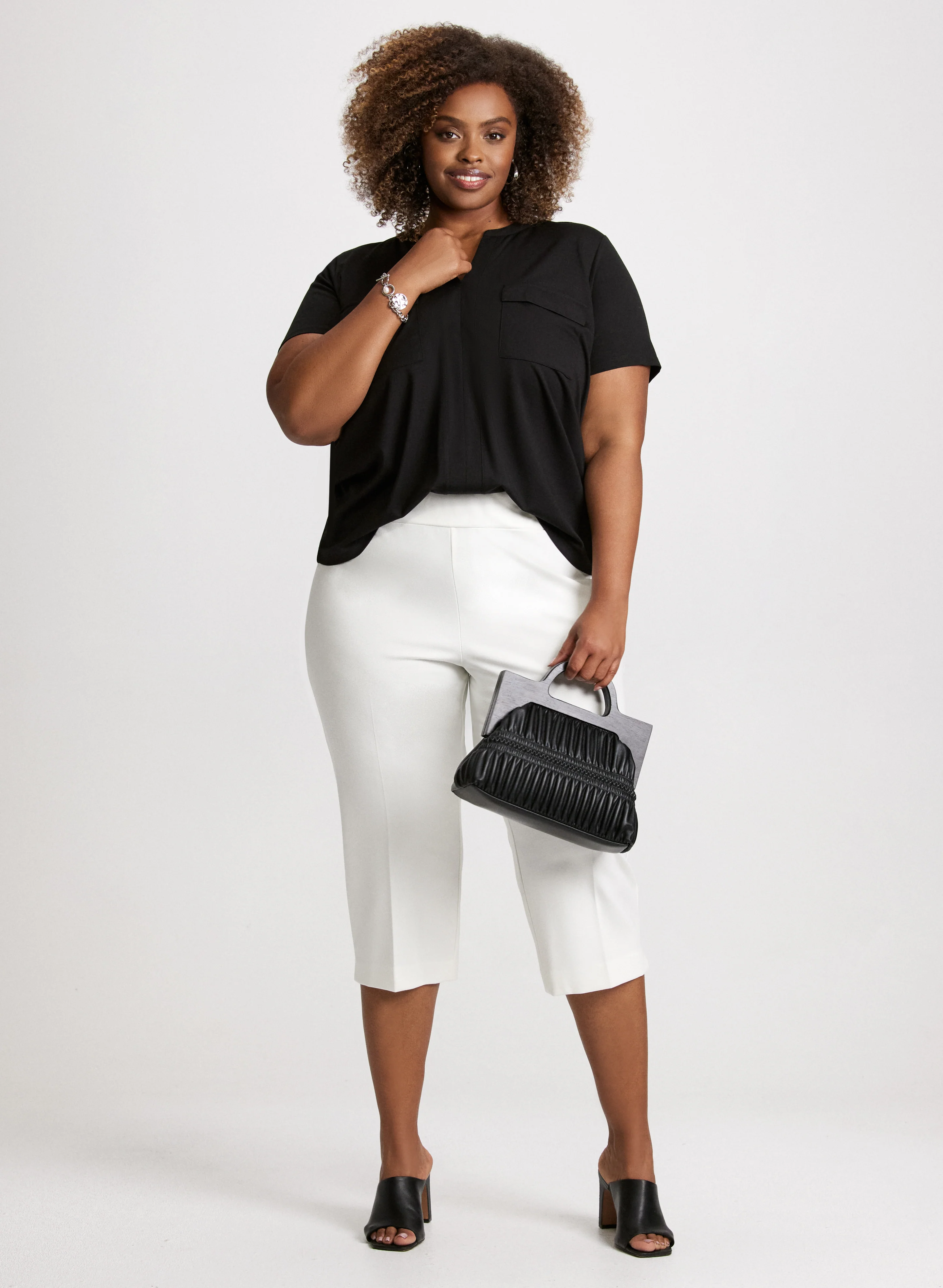 Slit Detail Straight Leg Capris - Image 3