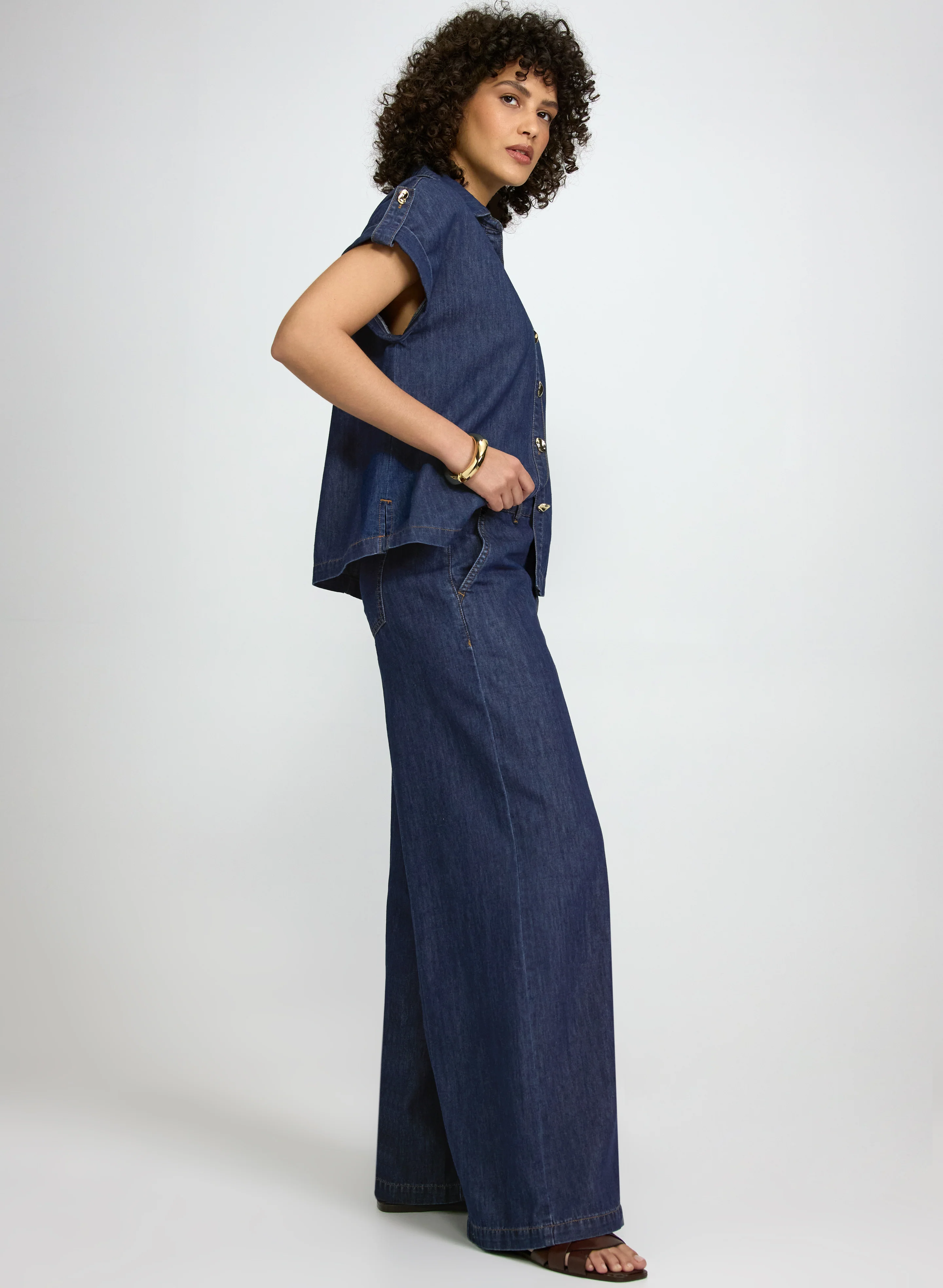 Wide-Leg Jeans - Image 3